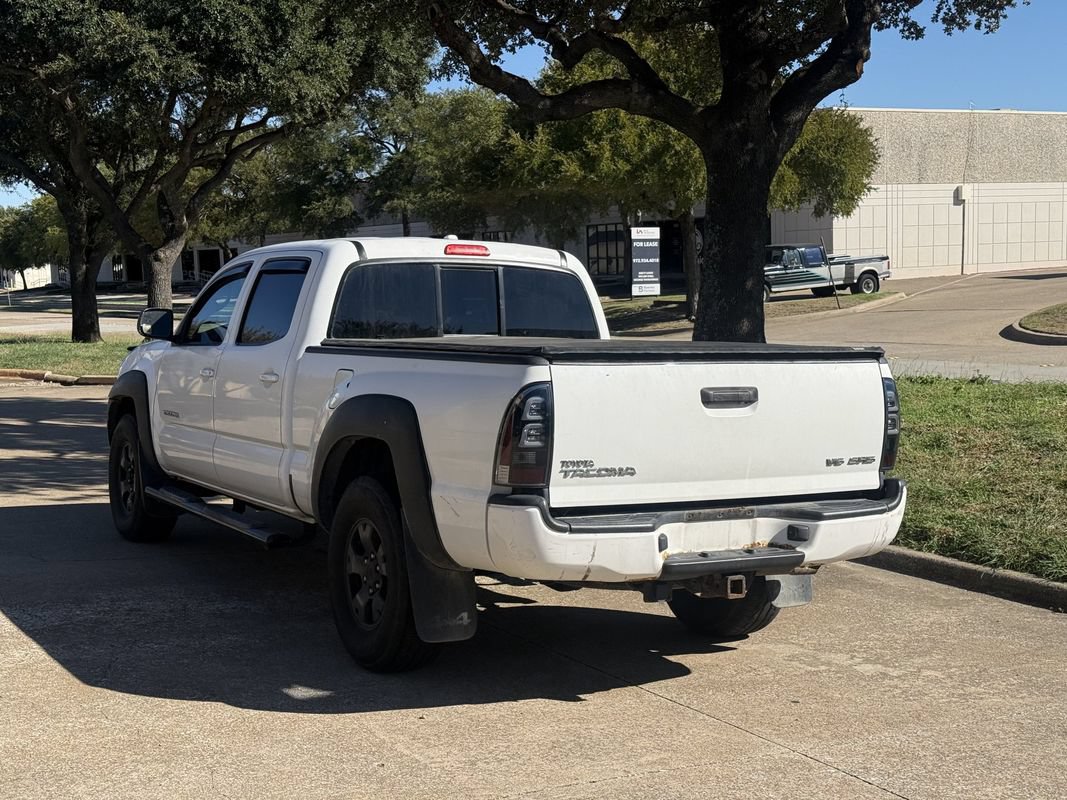 Used 2010 Toyota Tacoma 4x4 Double Cab image 4