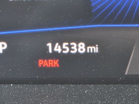 Used 2022 Volkswagen Jetta SE w/ Panoramic Sunroof Package image 26