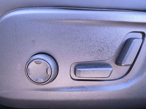 Certified 2024 Volvo C40 P8 Recharge Plus w/ Climate Package image 31