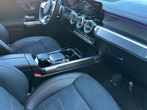 Certified 2023 Mercedes-Benz EQB 300 4MATIC image 34