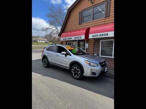 Used 2016 Subaru Crosstrek 2.0i Premium AWD/4WD image 1
