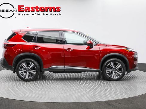 Used 2023 Nissan Rogue SL FWD image 4