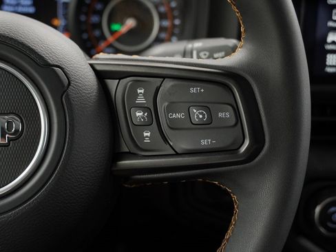 Certified 2024 Jeep Gladiator Sport image 34