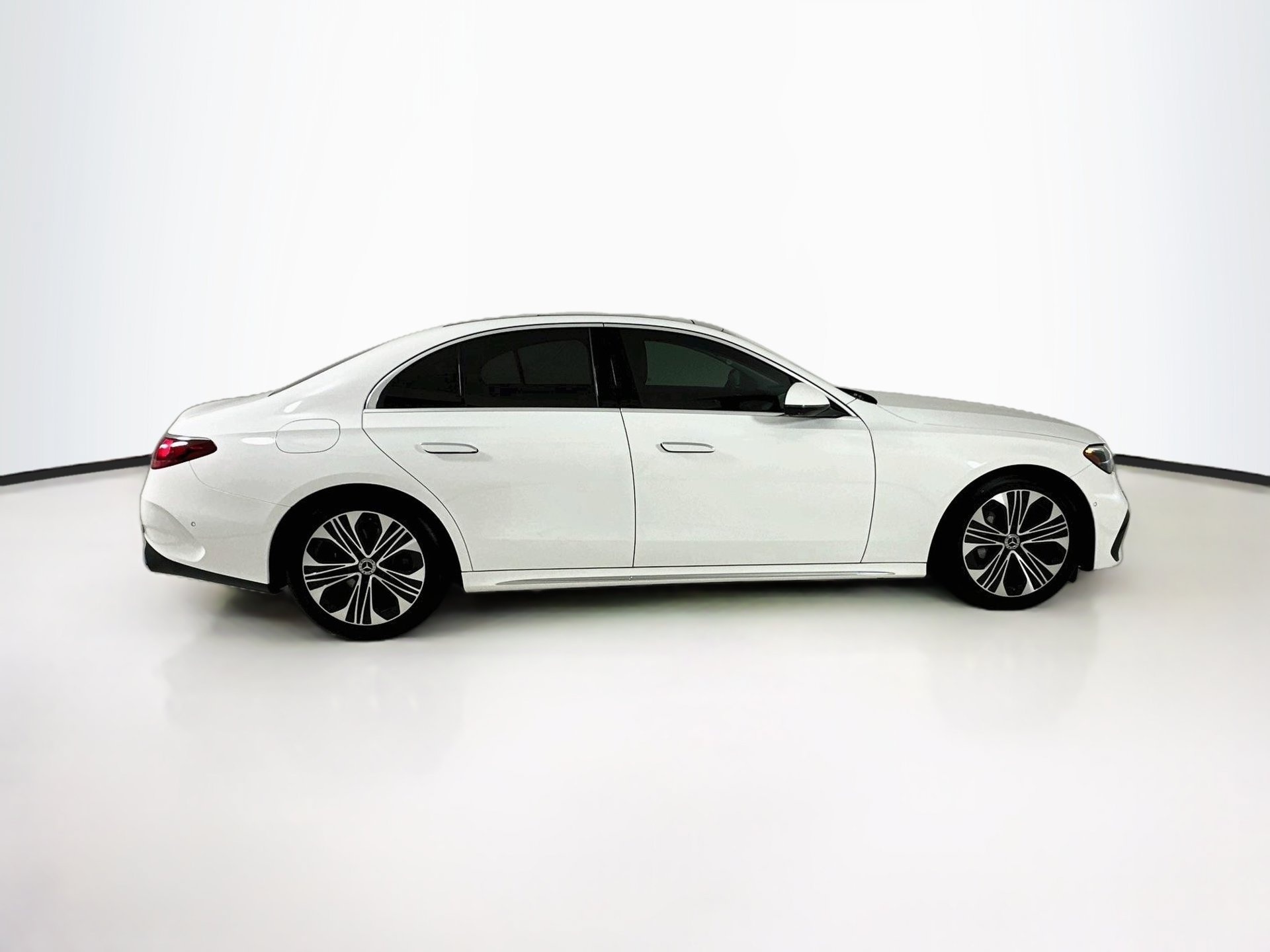Certified 2025 Mercedes-Benz E 350 Sedan image 9
