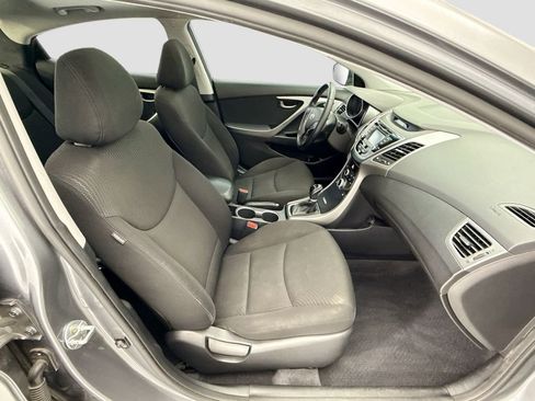 Used 2016 Hyundai Elantra Value Edition FWD image 18