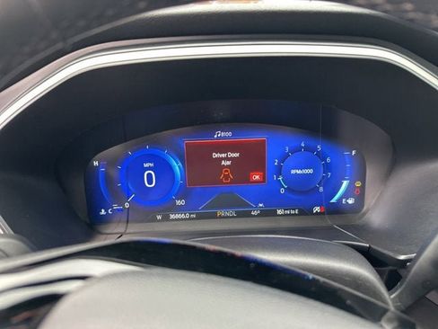 Used 2022 Ford Escape SEL w/ Technology Package image 15