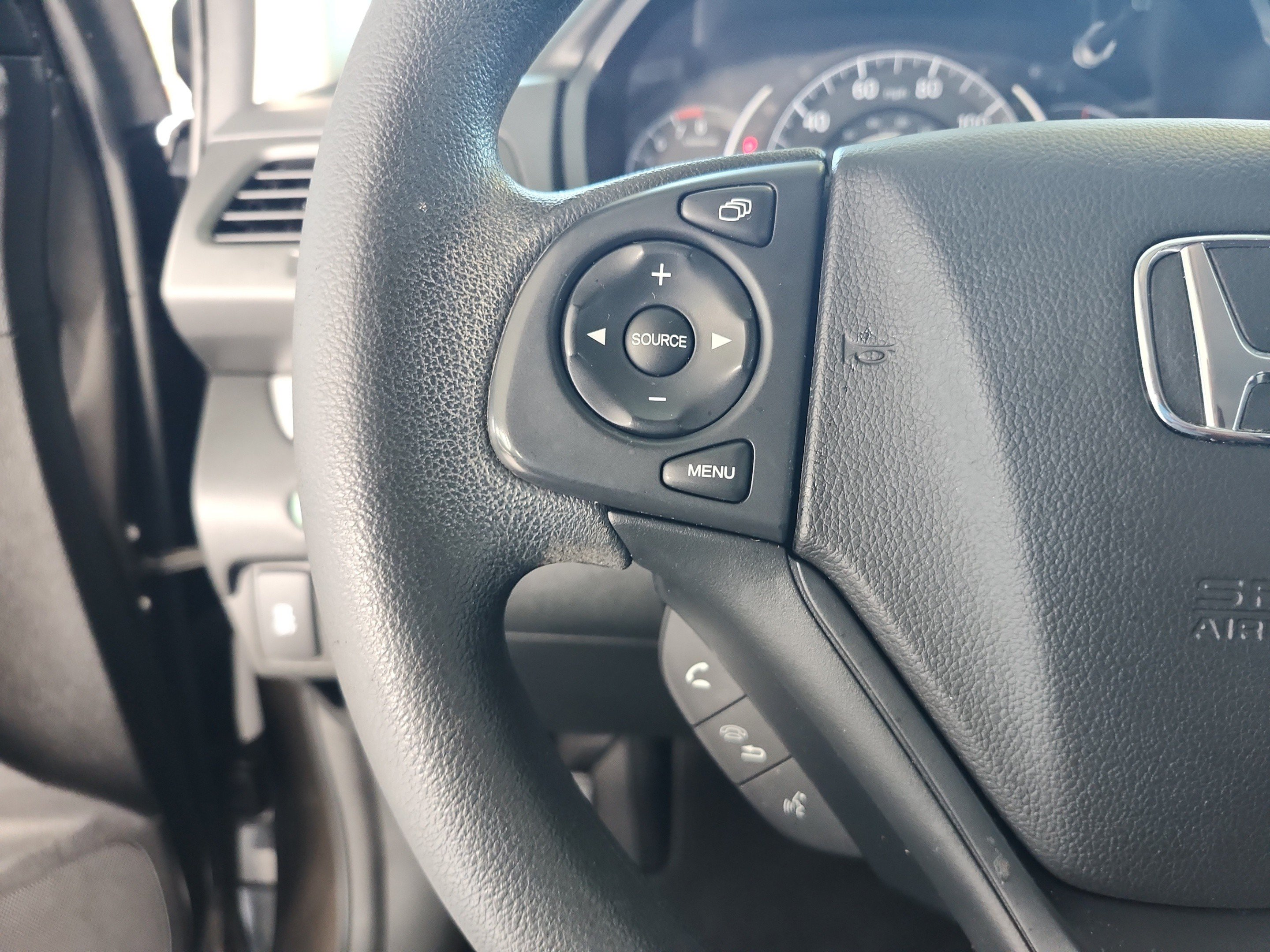 Used 2014 Honda CR-V LX image 12