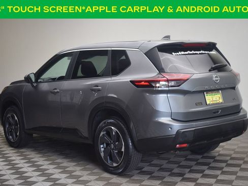 Used 2024 Nissan Rogue SV FWD image 6