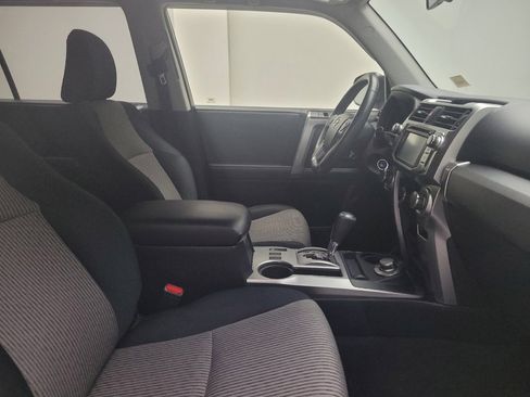 Used 2018 Toyota 4Runner SR5 image 21