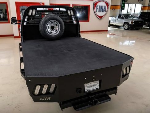 Used 2022 Ford F250 XL w/ Power Equipment Group AWD/4WD image 8
