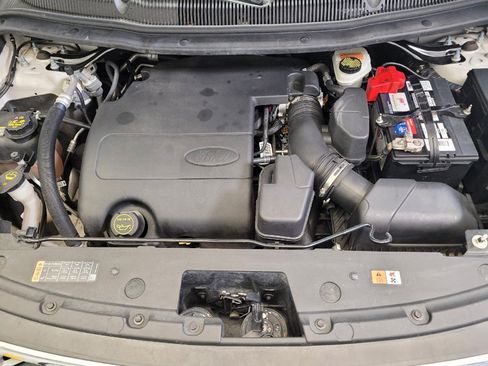 Used 2016 Ford Explorer XLT w/ Equipment Group 201A FWD image 30