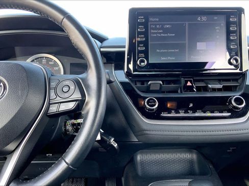 Used 2020 Toyota Corolla SE image 7