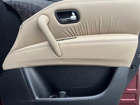 Used 2024 Nissan Armada Platinum w/ Captain's Chairs Package image 27