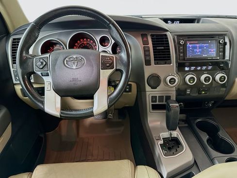 Used 2016 Toyota Sequoia SR5 image 22