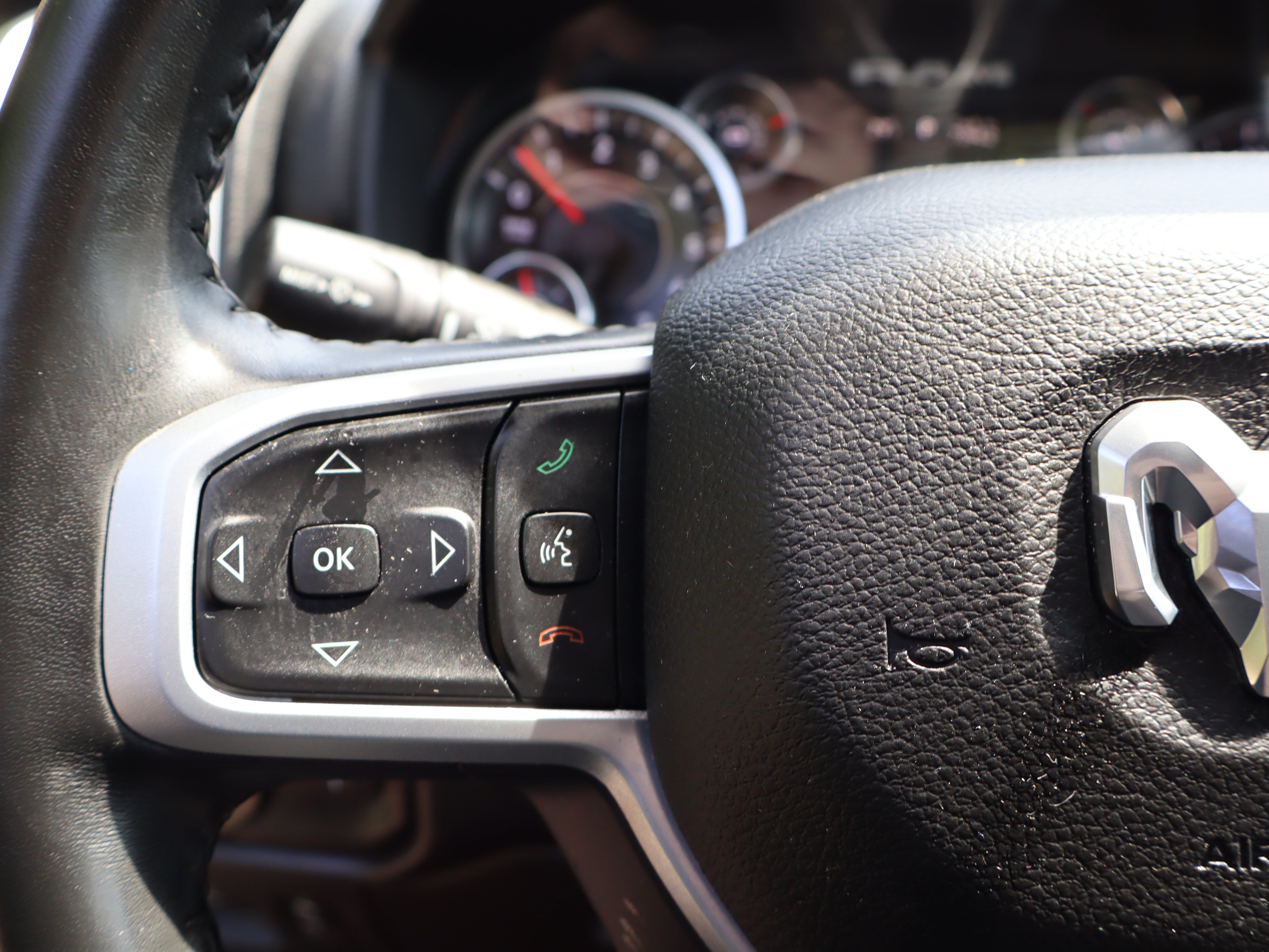 Used 2021 RAM 1500 Big Horn RWD image 33
