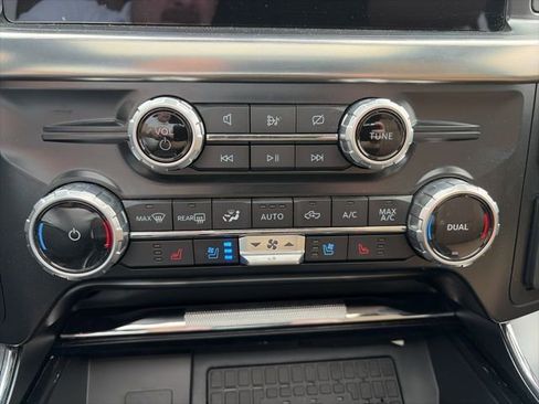 Used 2023 Ford F150 Lariat w/ Equipment Group 502A High image 18