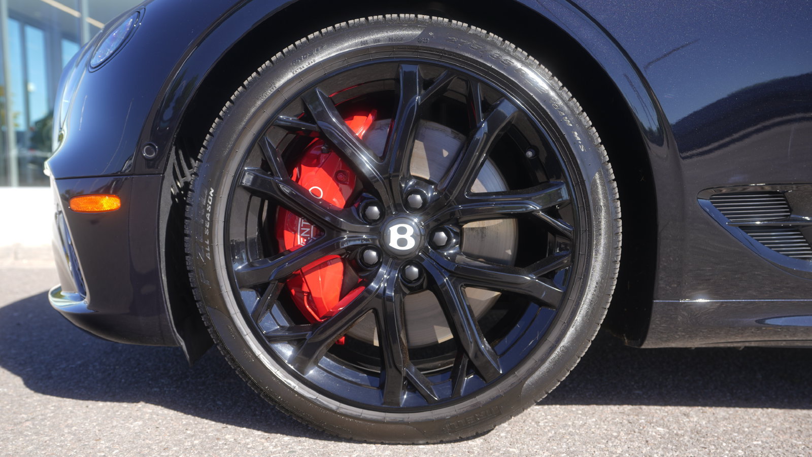 Certified 2023 Bentley Continental GT V8 AWD/4WD image 6