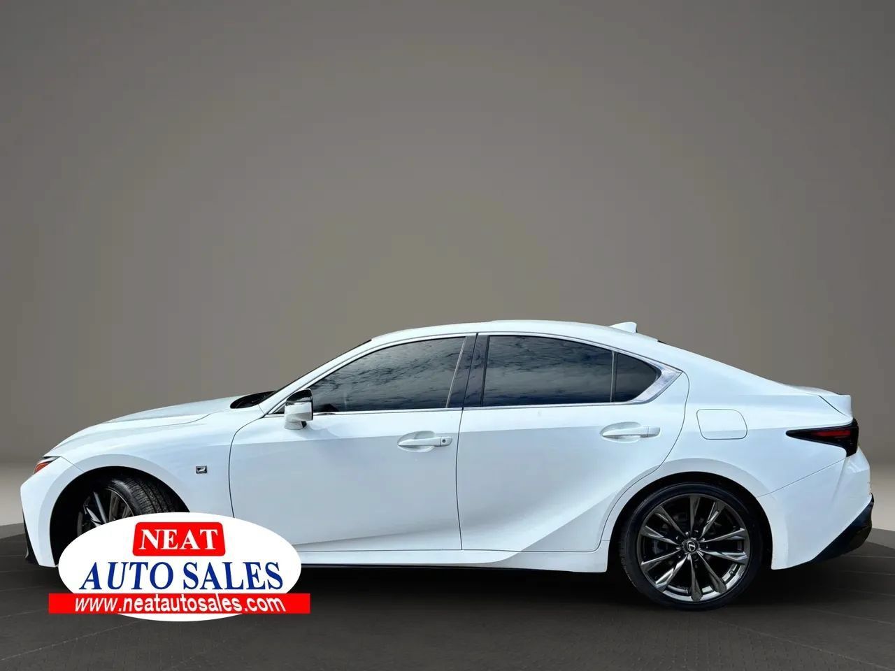 Used 2022 Lexus IS 350 F Sport w/ Accessory Package AWD/4WD image 6
