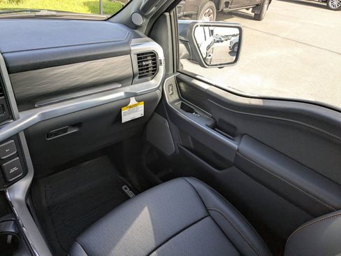 New 2025 Ford F150 Lariat w/ Equipment Group 501A Mid image 18