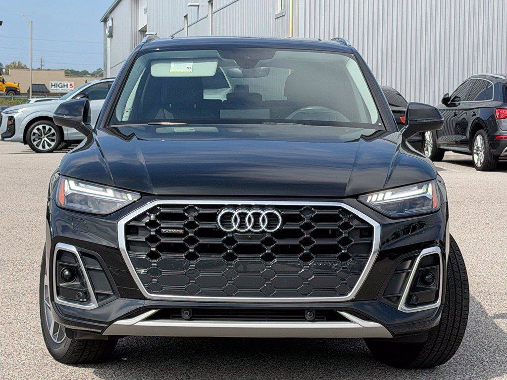 Used 2024 Audi Q5 2.0T Prestige AWD/4WD image 2