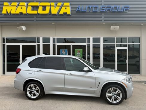 Used 2018 BMW X5 xDrive50i image 1