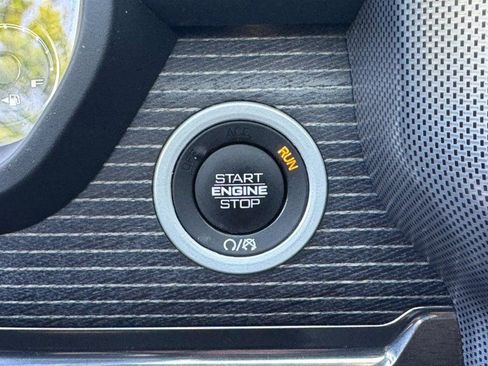 Used 2019 RAM 1500 Limited AWD/4WD image 23