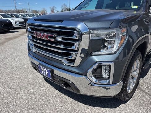 Used 2019 GMC Sierra 1500 SLT w/ SLT Premium Package AWD/4WD image 8