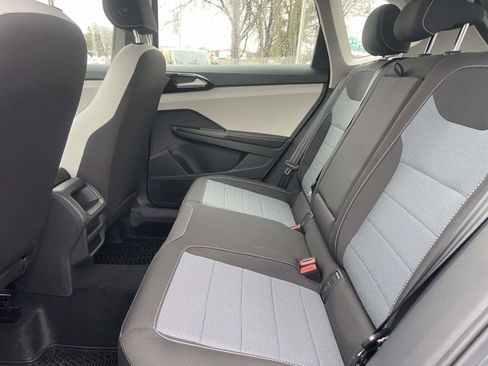 New 2026 Volkswagen Taos S image 13