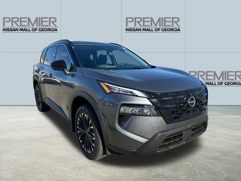 New 2026 Nissan Rogue SV FWD image 3