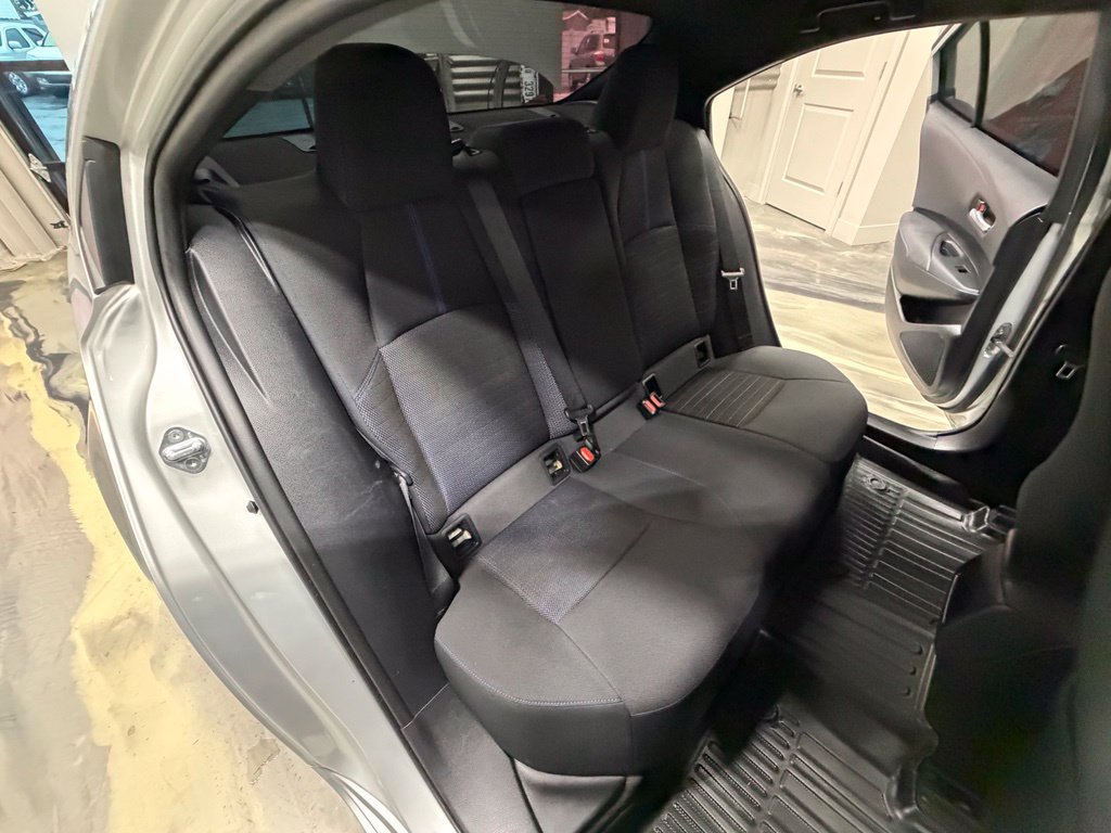 Used 2020 Toyota Corolla SE FWD image 6