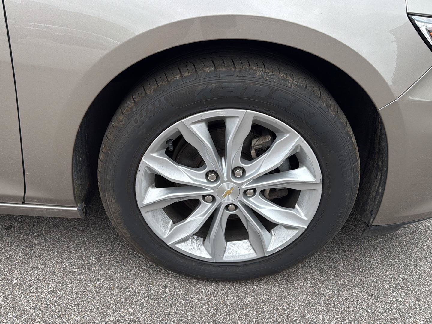 Used 2023 Chevrolet Malibu LT FWD image 14