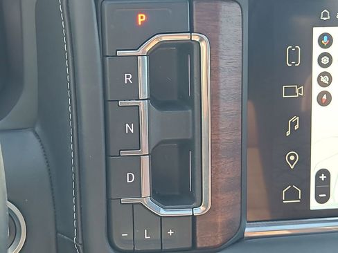 Certified 2024 GMC Yukon XL Denali Ultimate image 16