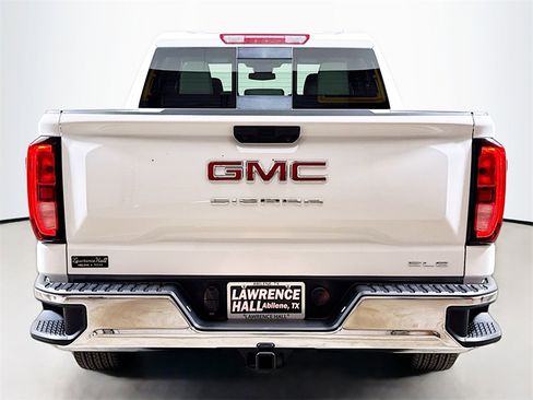 New 2026 GMC Sierra 1500 SLE w/ Preferred Package image 4