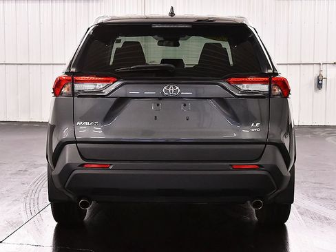 Used 2023 Toyota RAV4 LE AWD/4WD image 6