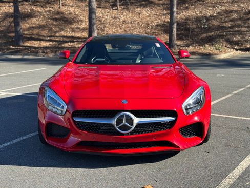 Used 2017 Mercedes-Benz AMG GT Coupe image 2