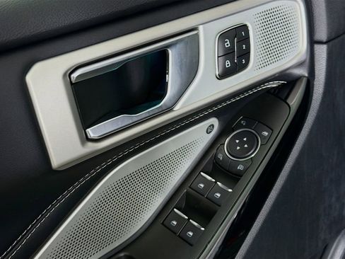 Used 2021 Ford Explorer ST w/ Equipment Group 401A image 19