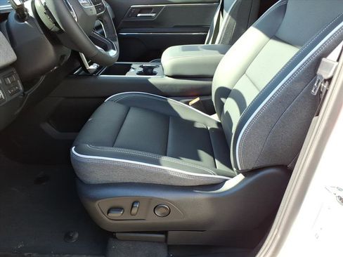 New 2026 GMC Sierra EV Elevation image 12