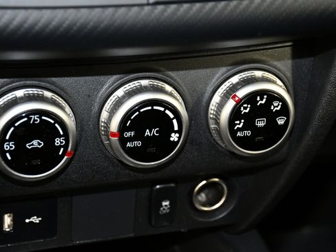 Used 2025 Mitsubishi Outlander Sport ES image 28