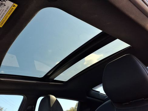 Used 2016 Hyundai Veloster Turbo w/ Option Group 04 image 6