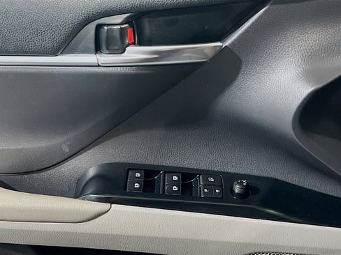 Used 2020 Toyota Camry LE w/ Protection Package (Q2) FWD image 13