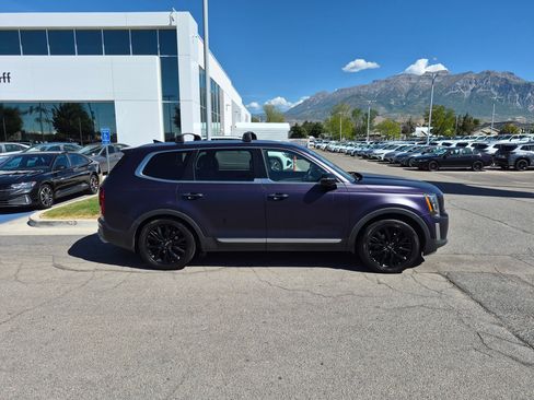 Used 2020 Kia Telluride SX w/ SX Prestige Package AWD/4WD image 2
