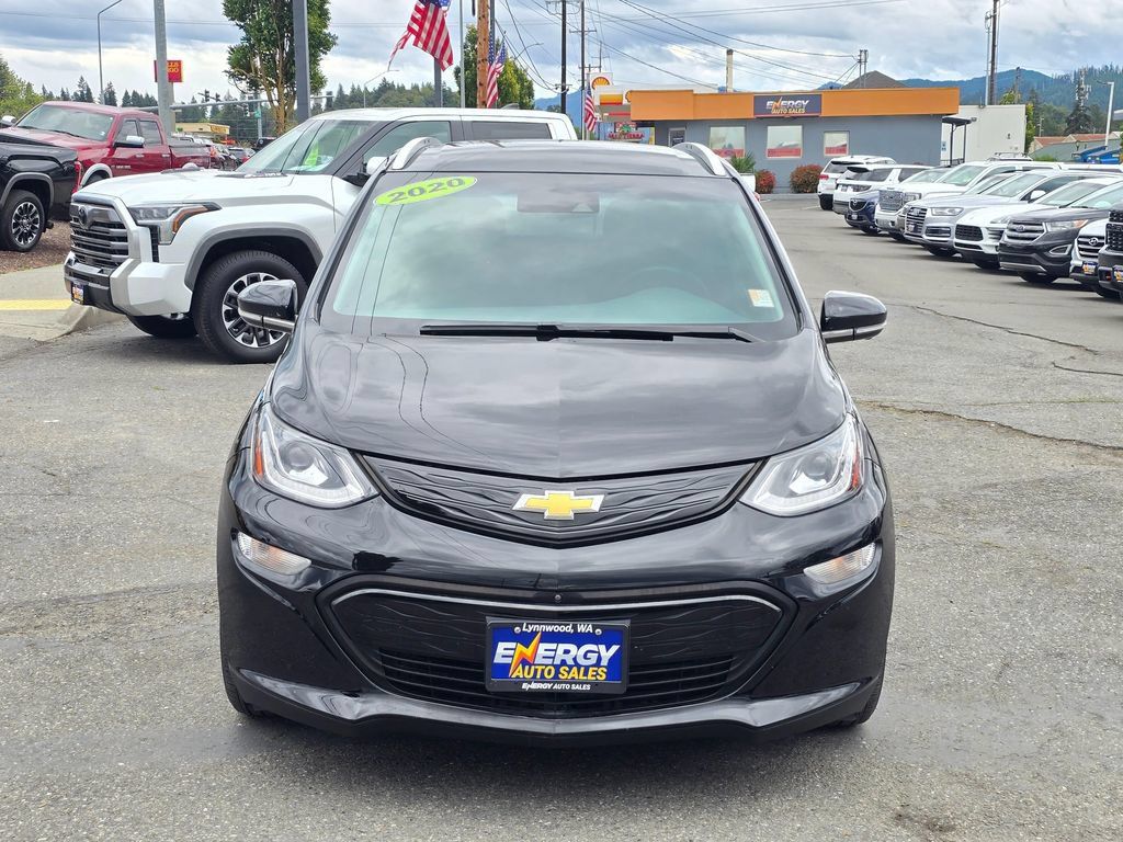 Used 2020 Chevrolet Bolt Premier w/ Infotainment Package FWD image 2