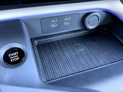 New 2026 Nissan Sentra SL image 18