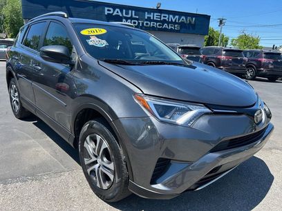 Used 2018 Toyota RAV4 LE w/ All Weather Liner Package