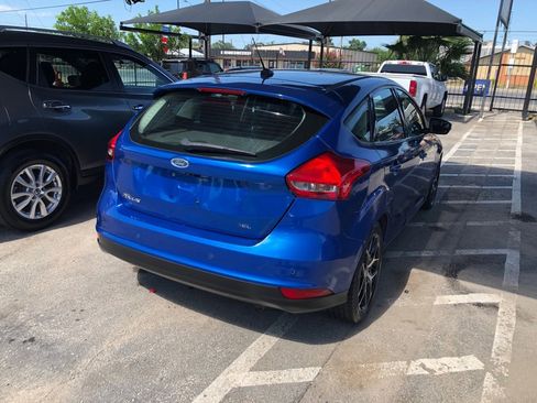 Used 2018 Ford Focus SEL image 4