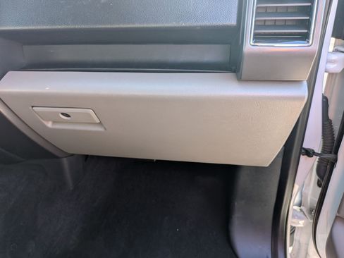 Used 2017 Ford F150 XLT w/ Equipment Group 302A Luxury image 20