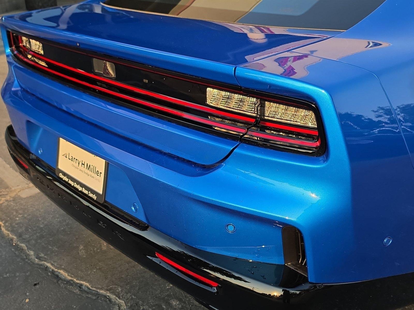 New 2026 Dodge Charger R/T AWD/4WD image 10