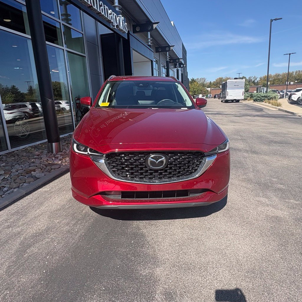 Used 2024 MAZDA CX-5 AWD 2.5 S w/ Premium Plus Pkg image 3