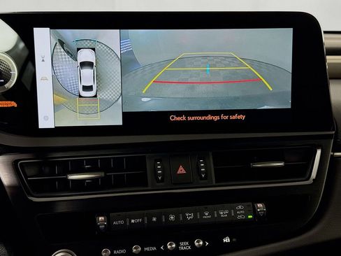 New 2025 Lexus ES 350 F Sport image 13