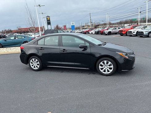 Certified 2024 Toyota Corolla LE image 5